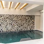 Korali Aparthotel