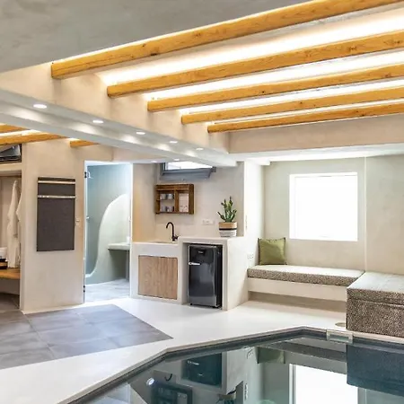 Ξενοδοχείο με διαμερίσματα Korali Palace 4*