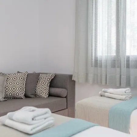 Korali Palace Aparthotel